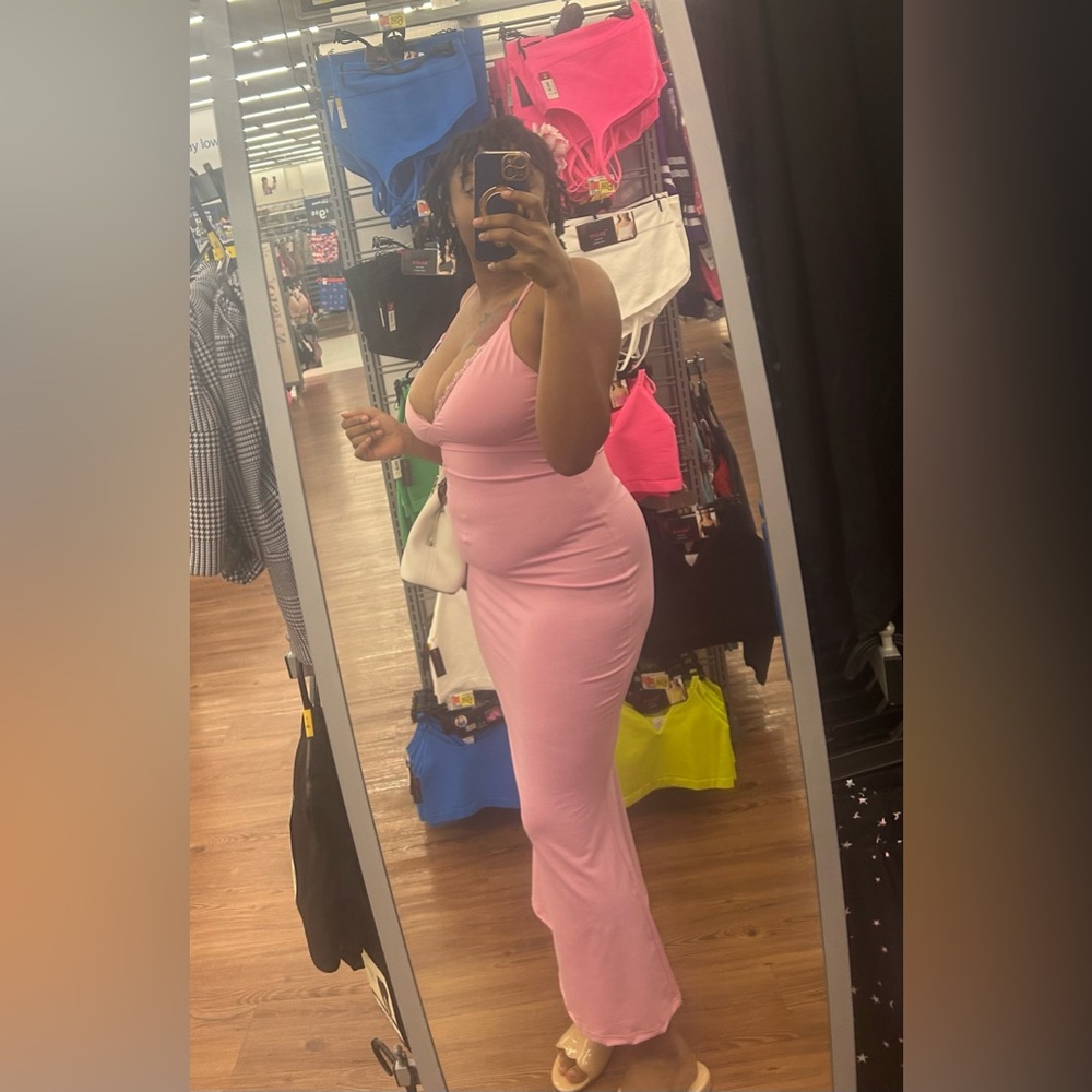 Elegant Pink Maxi Dress